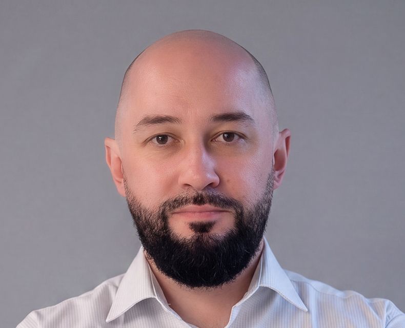 Ravshan Sharafutdinov